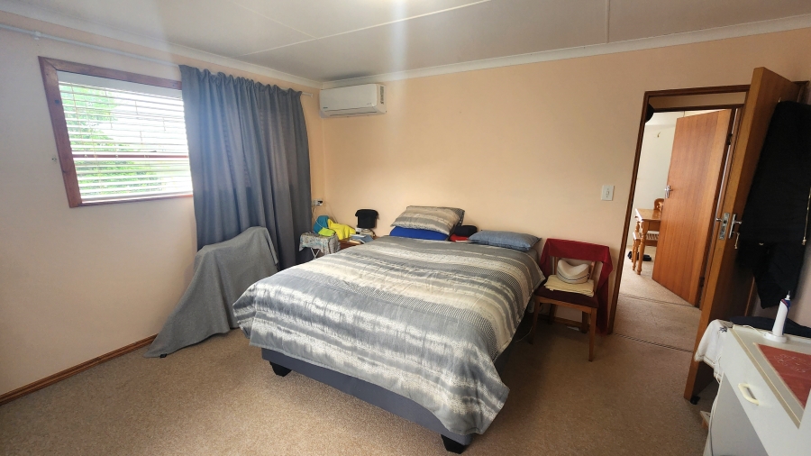 3 Bedroom Property for Sale in Dana Bay Western Cape